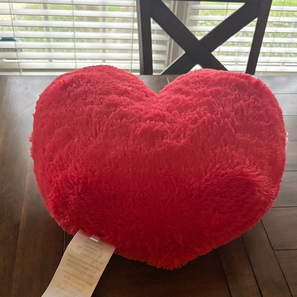 Heart Squishable - Picture 6 of 6